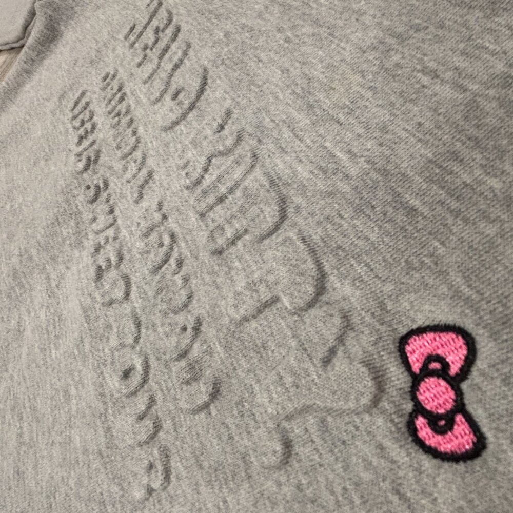 🎀 Hello Kitty x Shoe Palace Embossed Sweatshirt XS Gray Minimal Sanrio Crewneck - Picture 3 of 15